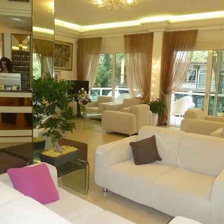 Hotell Astra 3*