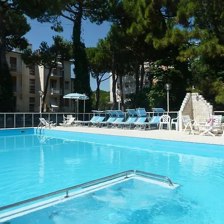 Hotell Astra 3*